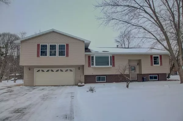 N7469 County Road XX, Holmen, WI 54636