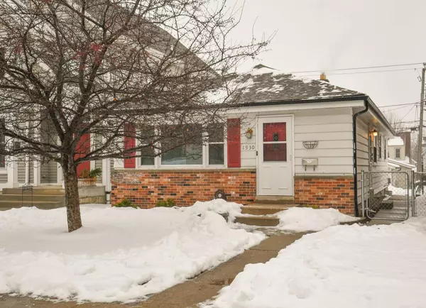 1930 S 73rd St, West Allis, WI 53219