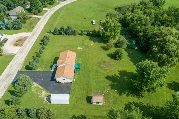 Elkhorn, WI 53121,W6022 Mariner Hills Trl