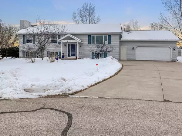 215 Cranberry COURT, Waldo, WI 53093