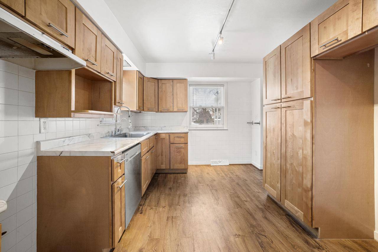Milwaukee, WI 53219,3215 S 57th STREET