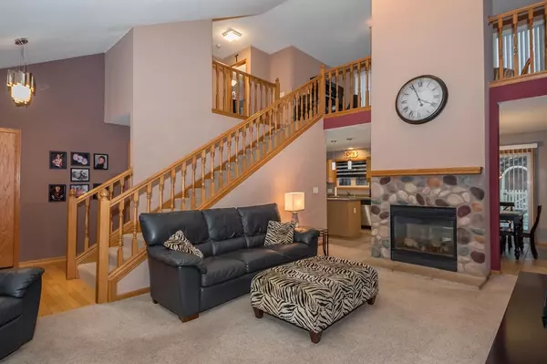 Muskego, WI 53150,S76W16890 Deer Creek Ct