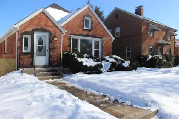 3536 N 55th St, Milwaukee, WI 53216