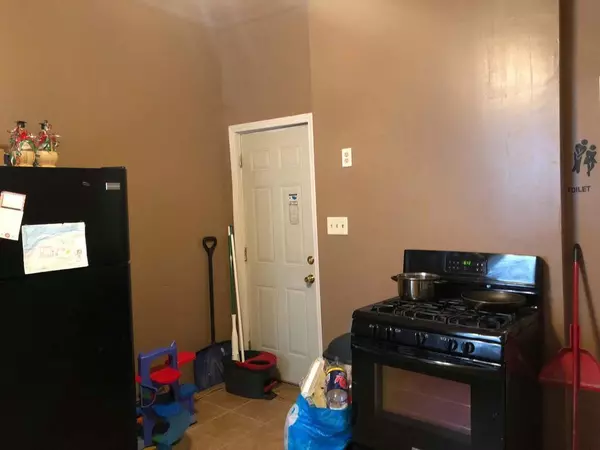 Milwaukee, WI 53204,1811 S 15th PLACE