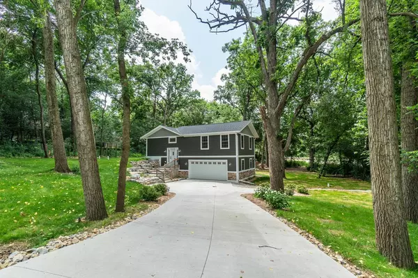 Elkhorn, WI 53121,5087 Bay Point Dr