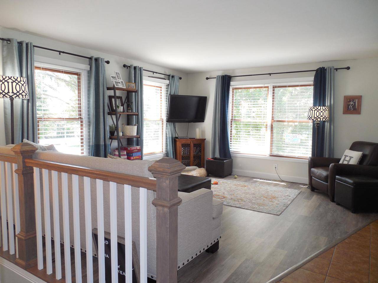 Lake Geneva, WI 53147,483 W South St
