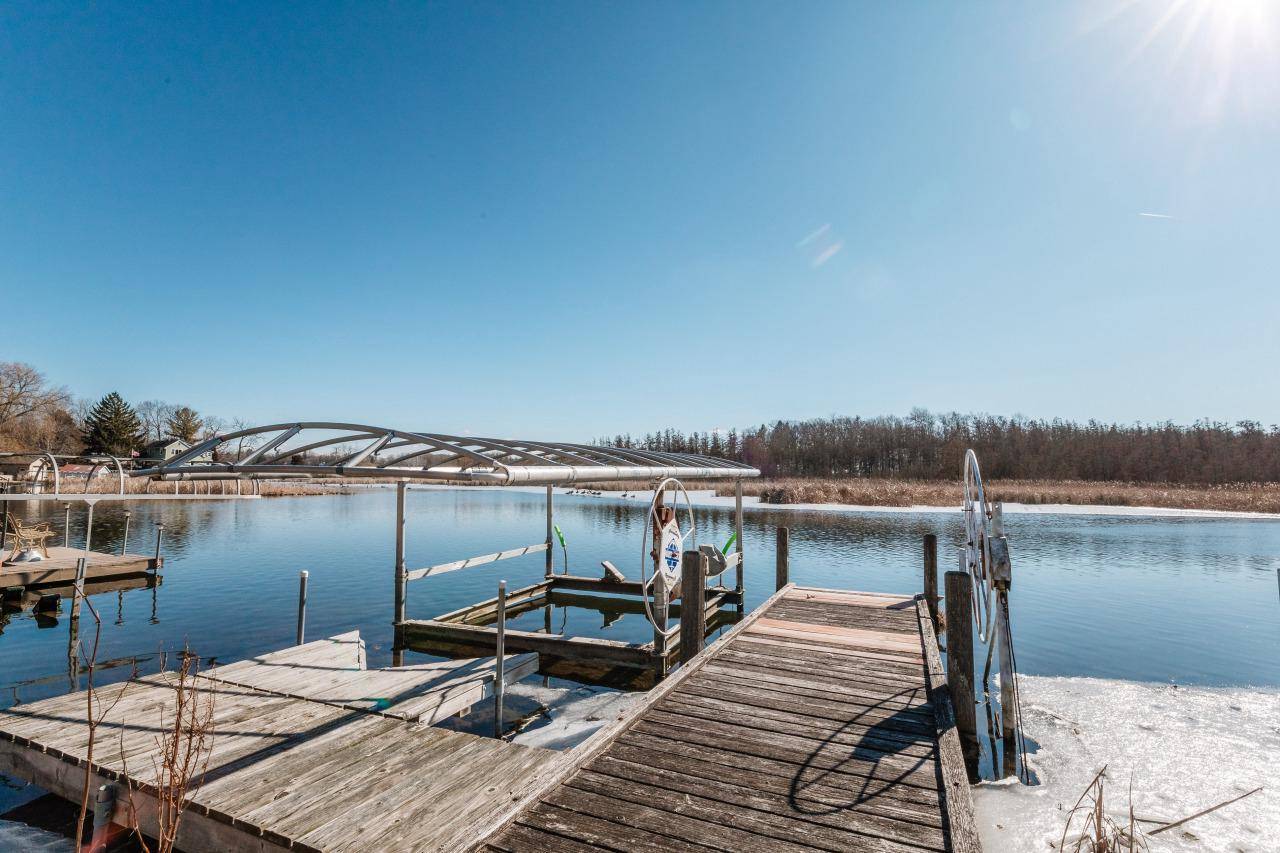 East Troy, WI 53120,W2355 New Deal Ave