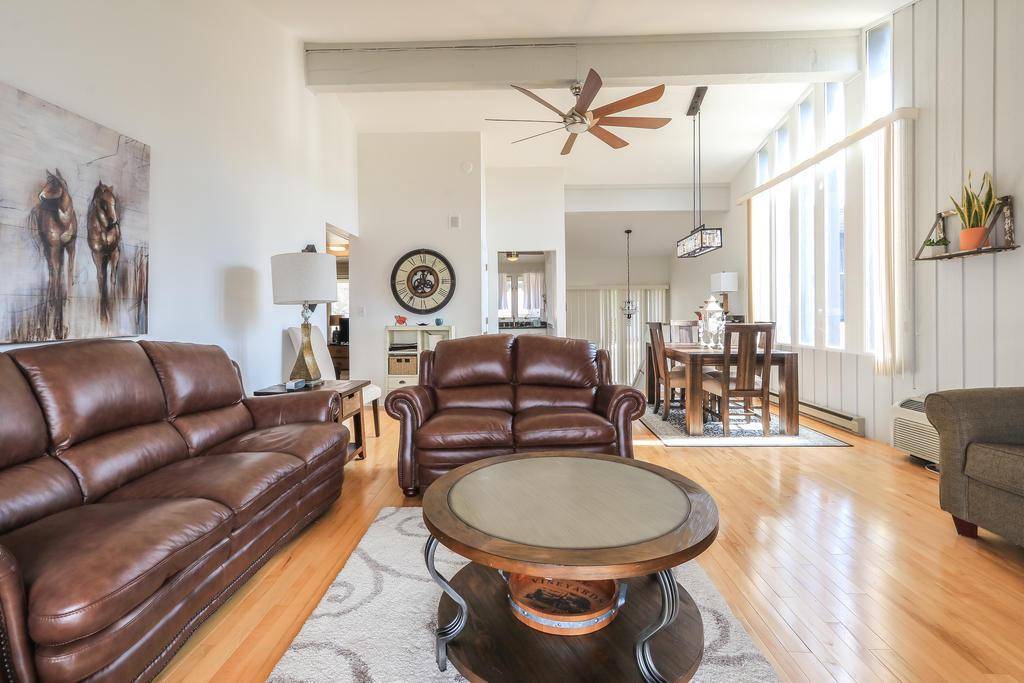 Lake Geneva, WI 53147,36 Lausanne Ct #08