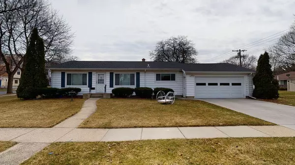 512 N Fourth St, Fort Atkinson, WI 53538