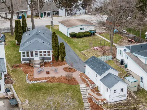 W332N6374 County Road C, Nashotah, WI 53058