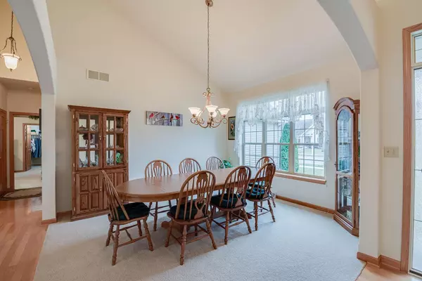 Hartford, WI 53027,2938 Gateway Ave