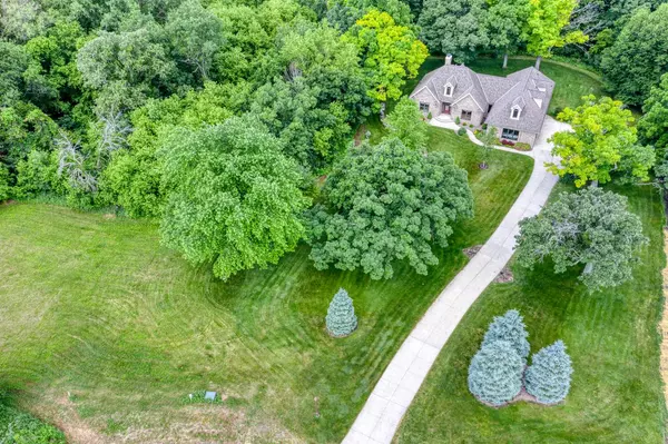 N6017 Red Wing Ln, Elkhorn, WI 53121