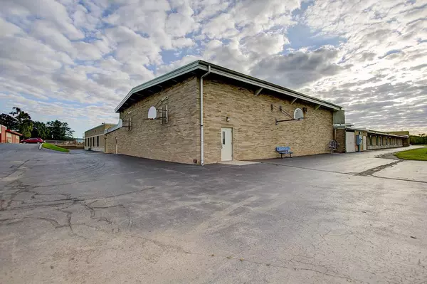 Johnson Creek, WI 53038,305 Milwaukee STREET