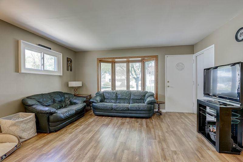 Milwaukee, WI 53219,6409 W Euclid Ave