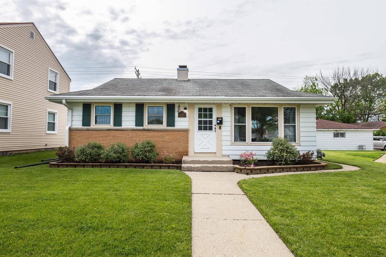 5337 W Nebraska Ave, Milwaukee, WI 53219