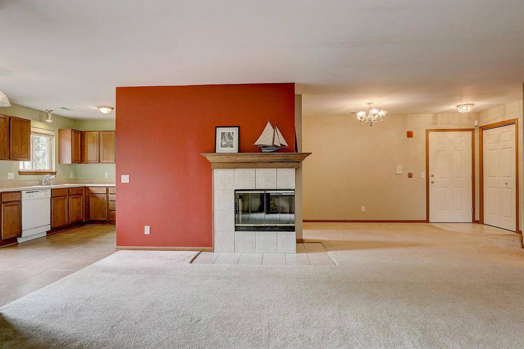 Lake Geneva, WI 53147,129 S Curtis St #1121