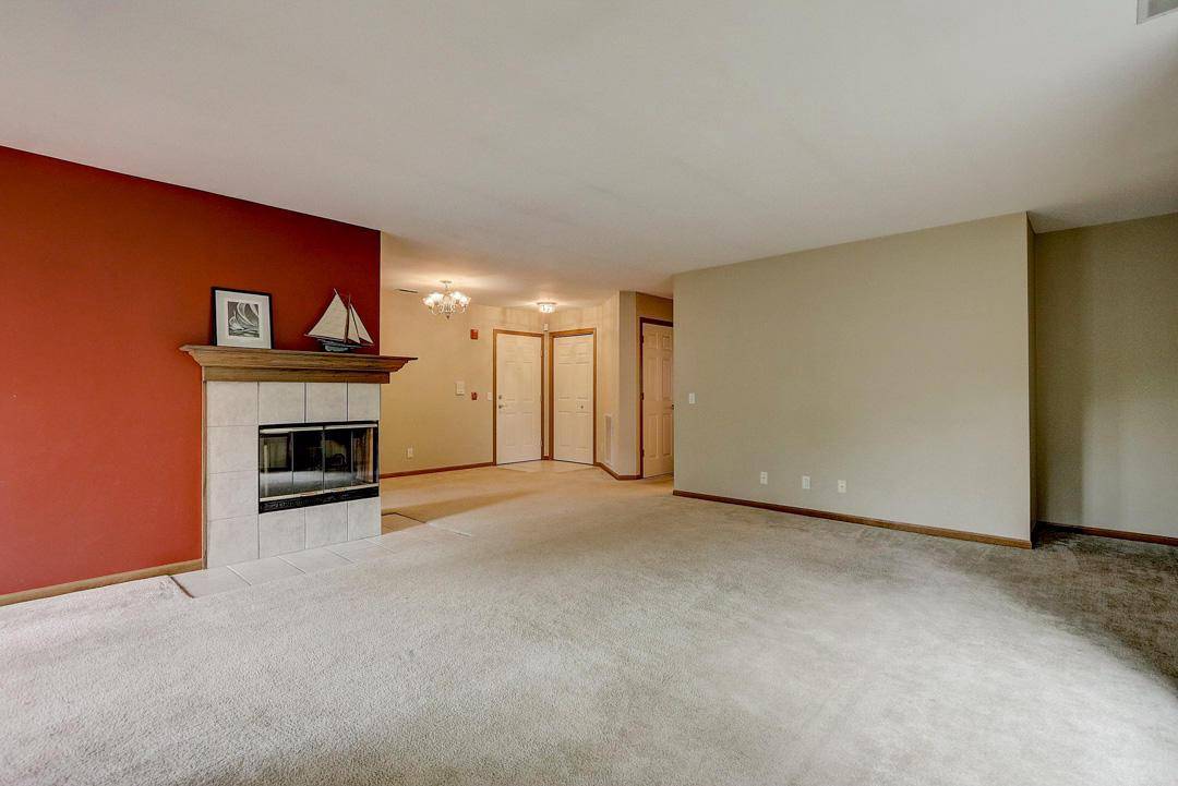 Lake Geneva, WI 53147,129 S Curtis St #1121