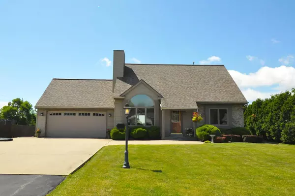8513 Trudeau Trace, Franksville, WI 53126