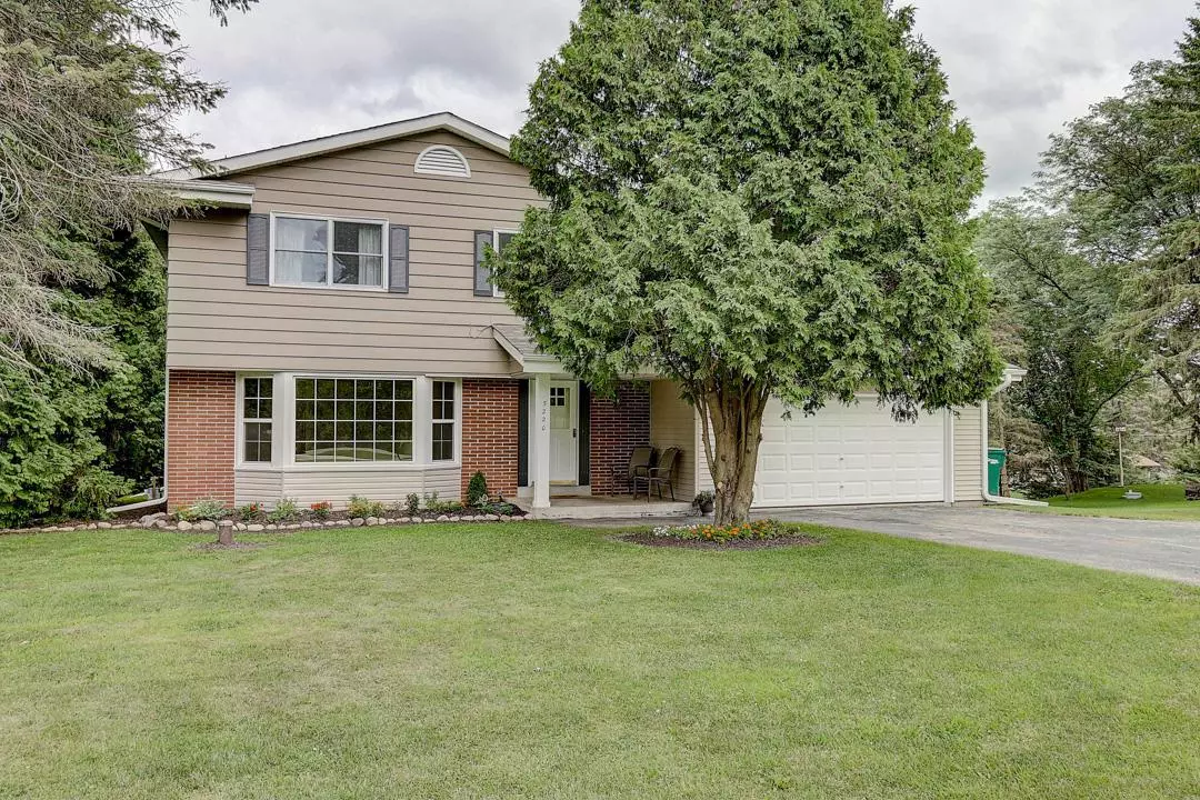 New Berlin, WI 53146,5220 S Williams ROAD