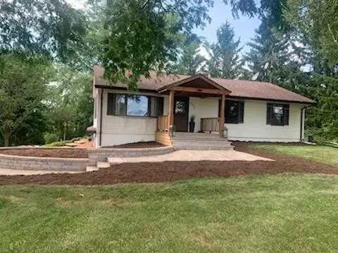 Ixonia, WI 53036,N8667 Branch Rd