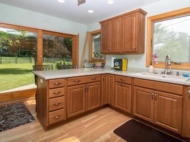 Lake Geneva, WI 53147,151 Rush St
