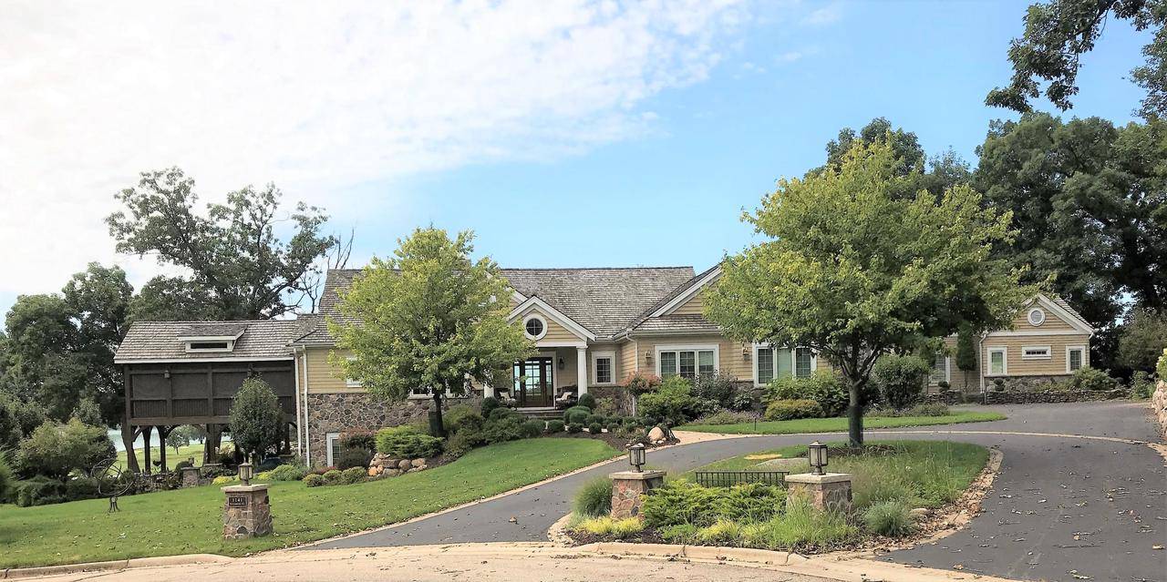 1141 Savannah Ct #26-12, Lake Geneva, WI 53147