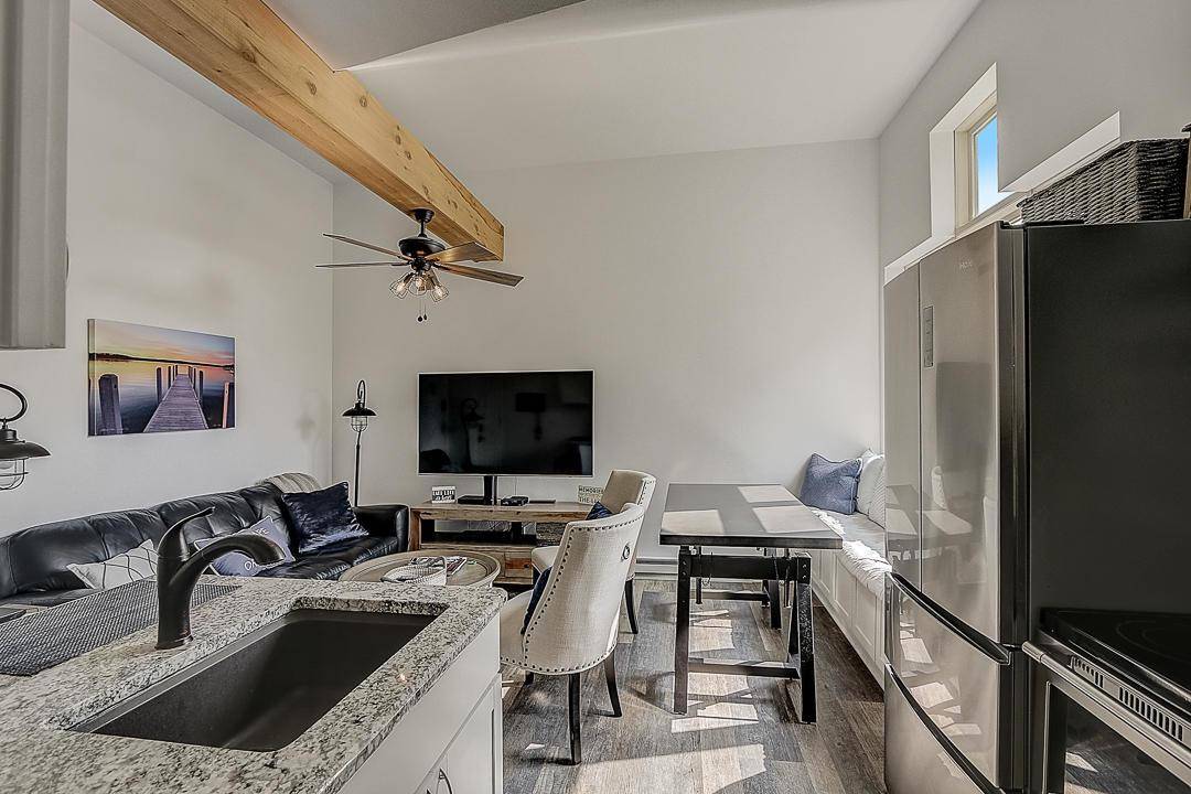 Lake Geneva, WI 53147,W3216 S Lakeshore Dr #11