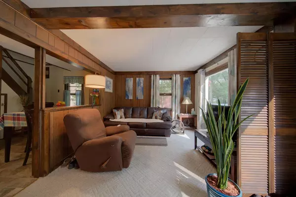 New Berlin, WI 53146,6085 Linnie Lac Dr #6087