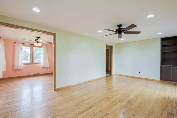 Mount Pleasant, WI 53406,1302 Ramona Dr