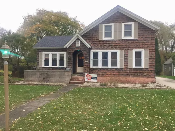 N4934 County Road WS, Iron Ridge, WI 53035