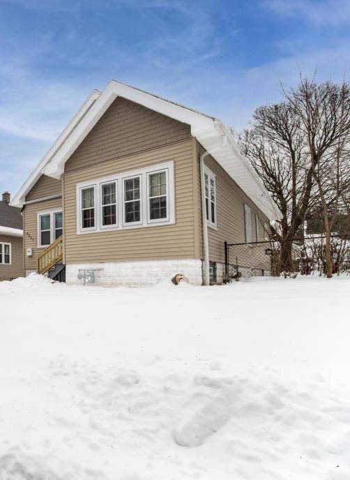 6227 W Locust STREET, Milwaukee, WI 53210
