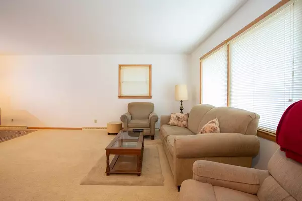 Kenosha, WI 53143,8029 18th Ave