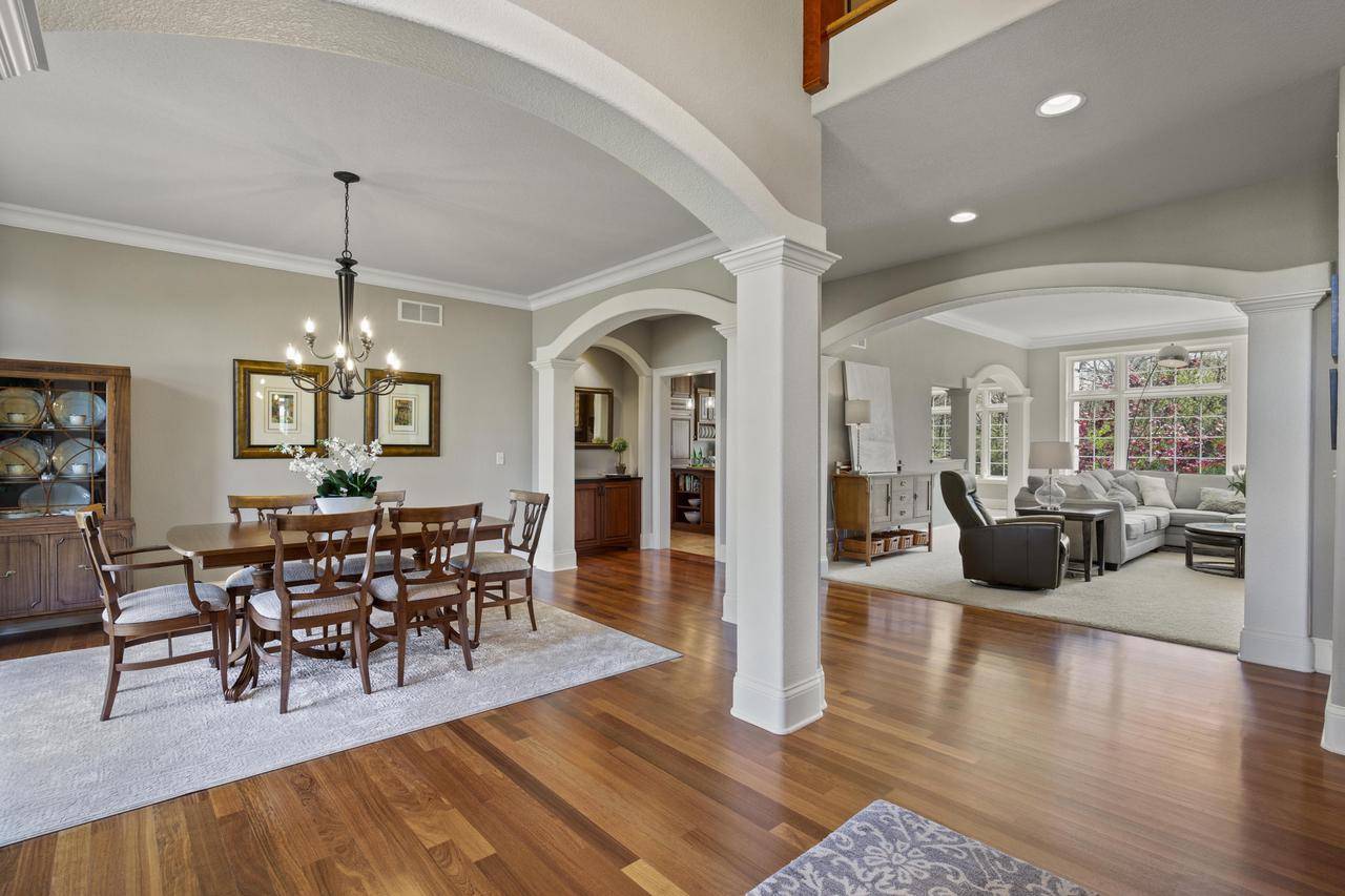 Pewaukee, WI 53072,W286N3284 Woodgate Ct