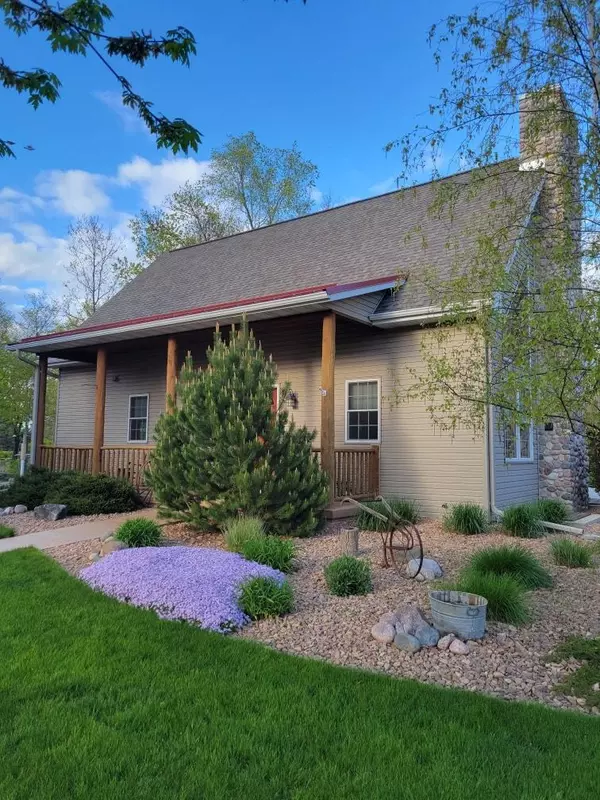 1902 Chapman Ave, North Fond Du Lac, WI 54937
