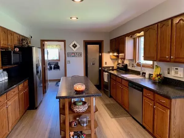 Kenosha, WI 53140,2422 1st Pl