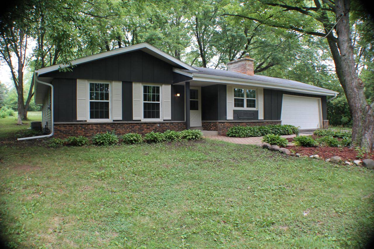 W970 Miramar Rd, East Troy, WI 53120