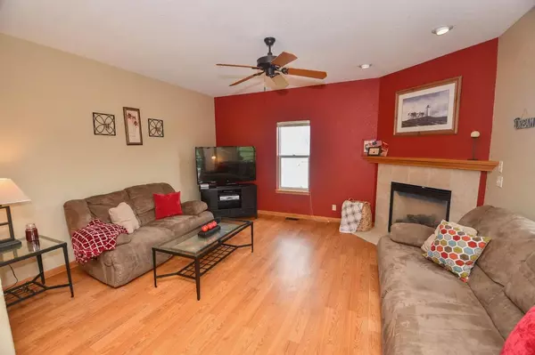 Oconomowoc, WI 53066,W2338 W Schure Dr