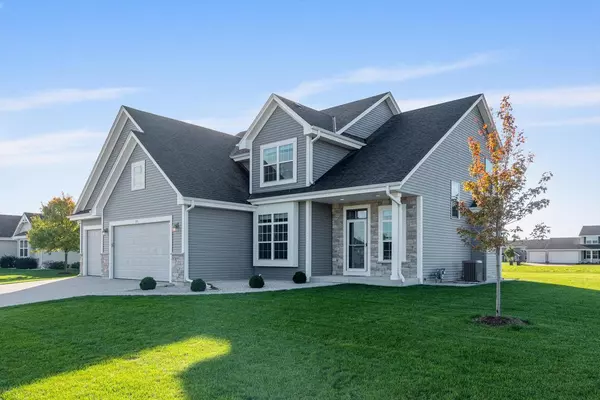 977 Goschey DRIVE, Belgium, WI 53004