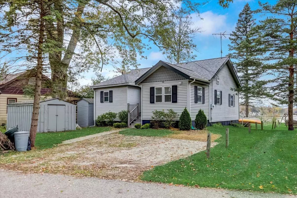 Kansasville, WI 53139,24312 Peninsula Dr