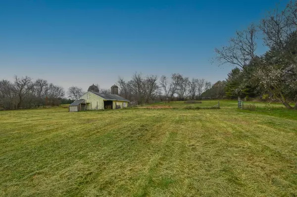 Dousman, WI 53118,W395S4283 County Road Z