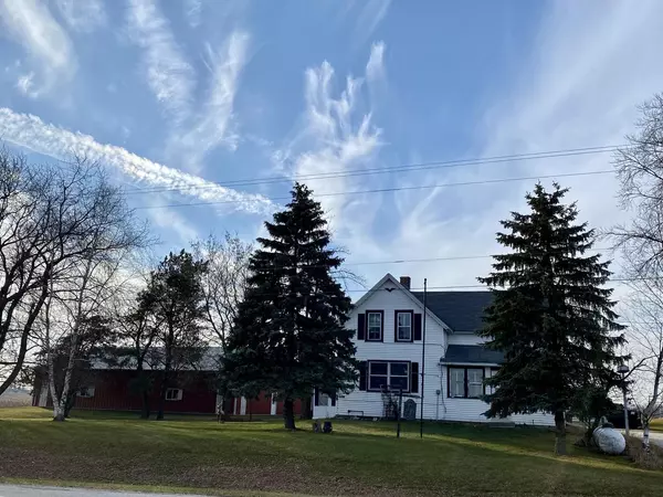 4783 County Road LL, Port Washington, WI 53074