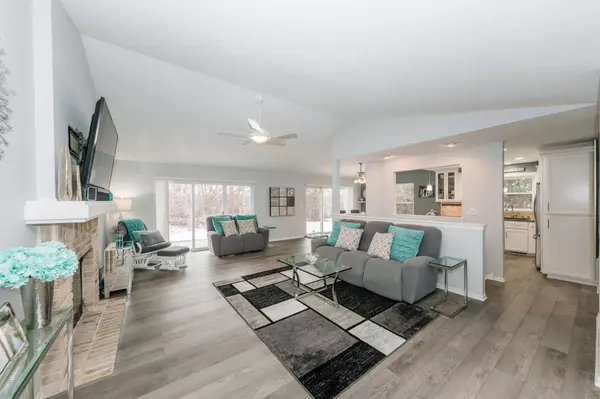 Pewaukee, WI 53072,788 Barrington Ct