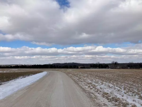 Waldo, WI 53093,Lt0 Deer Creek Ct