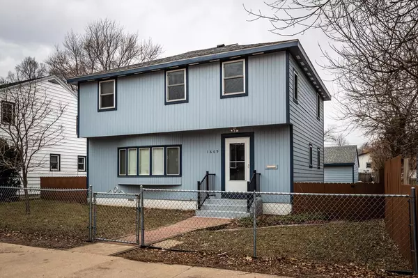 1609 Caroline St, La Crosse, WI 54603