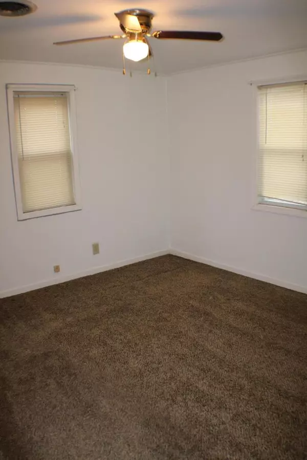 Allouez, WI 54301,1425 Clark St