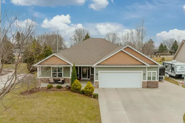 1449 Serena Ln, Burlington, WI 53105