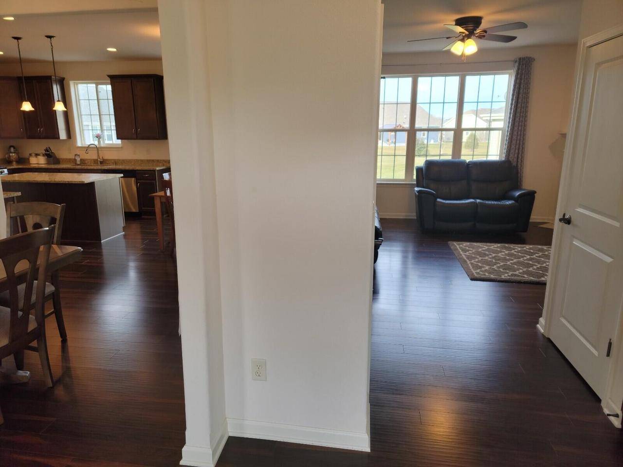 East Troy, WI 53120,1631 Thomas DRIVE