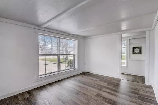 Waterford, WI 53185,7524 N Tichigan ROAD