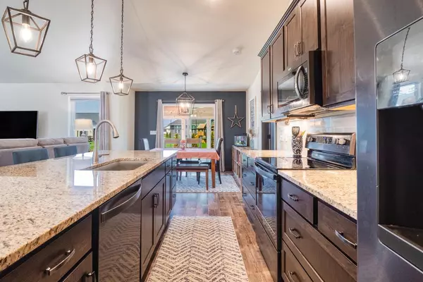 Howards Grove, WI 53083,534 Oriole Ln