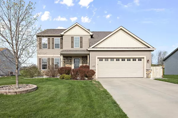 N8173 Woody LANE, Ixonia, WI 53036